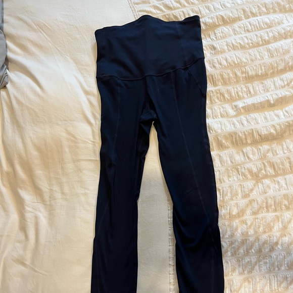 GapFit Matenity Sculpt Compression Leggings - Picture 2 of 2